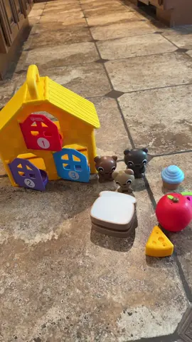 Learning resources is such an amazing brand!!! Deff recommend their toys! #toddlertoys @Learning Resources Inc. 