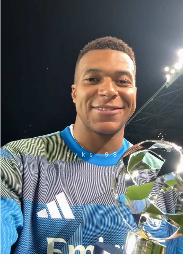 Kylian Mbappé in Almaty, Kazakhstan 🇰🇿  🎥©️: bonita_trs, americisininbalasi, t_al1sher, user9433916020676, _ainatpyn, asylochek, allimxan444, ddzhn, enko.82, mlpoknl, makenzo.19, ibragimull, r569242, football_kz05, r.bolyssov, laniakeatt, aigulya_light, ulan_sagindykov, elmira_turetayeva, grushevsk1y_ , ak1nzhanov 🏷️: #KylianMbappé #Mbappé #KylianMbappe #Mbappe #RealMadrid