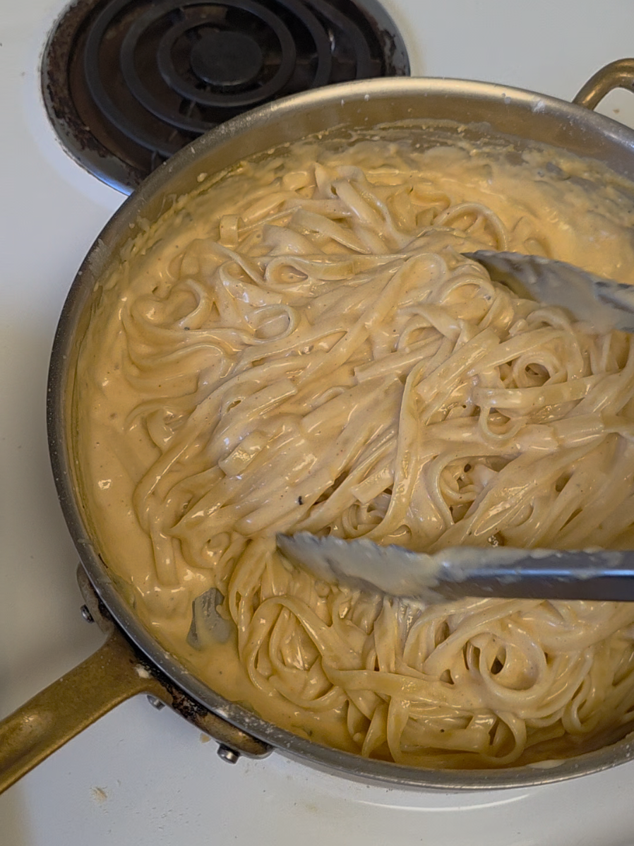 its meant to be funny #alfredo #Foodie #FoodTok #dinner #fyp