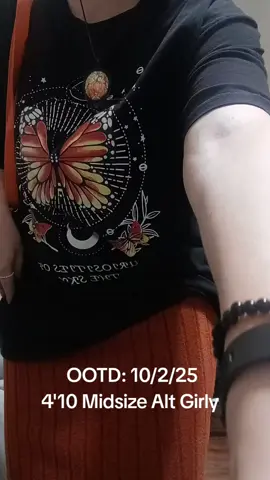 Top is Goodwill and Skirt & Purse from Shein. #fyp #altfashion #altoutfits #midsizefashion #OOTD 