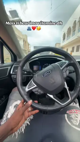 🚘🫂❤️