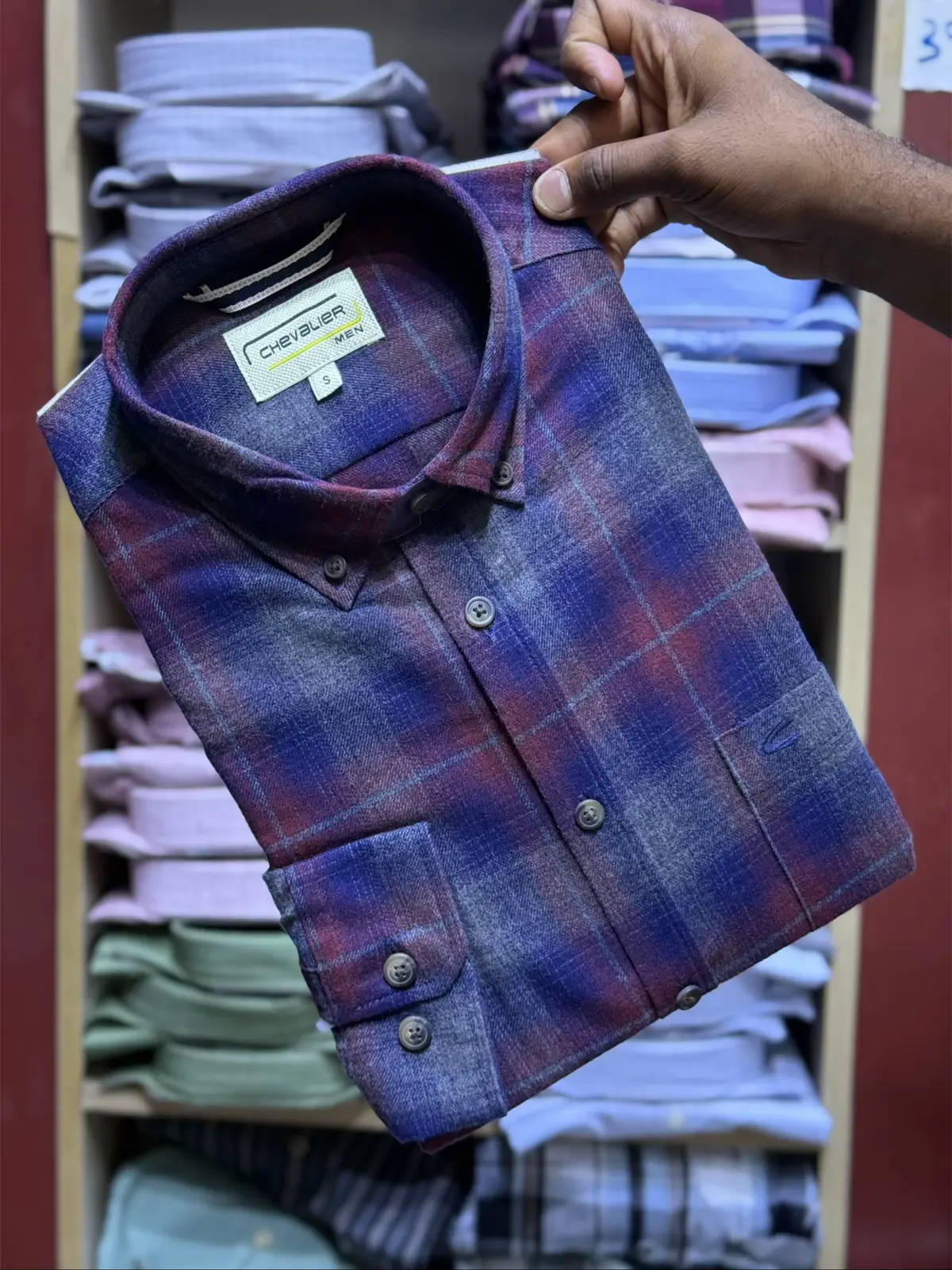 MY STYLE الاقمصة الفيتنامي بخامات مختلفة [كتان ،قطنة،جوخ} (S,M,LX1,XXL) مقاسات 📍موقعنا : عطبرة شارع حي المطار مقابل الجودي هايبر ماركت 📱للطلب أو الاستفسار: واتساب 0129999889