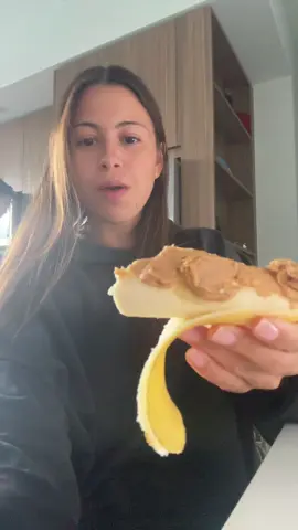 This isn’t as convenient as it looks I literally just dropped it and got peanut butter everywhere 