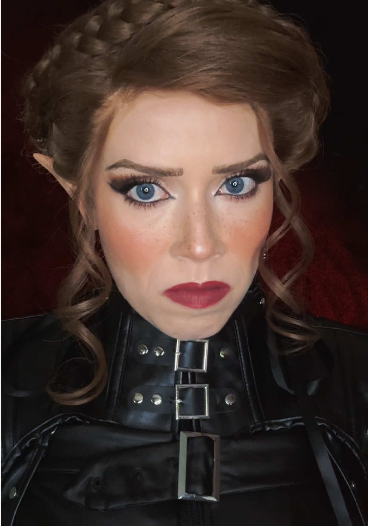 at tampon #nestaarcheron #nesta #acourtofsilverflames #acotar #nestacosplay 