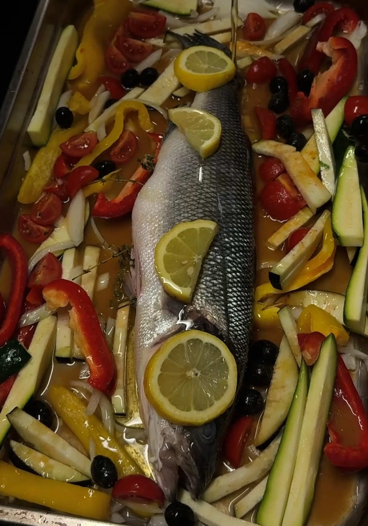Branzino al forno alla mediterranea #freshfish #venice #branzino #italy #italianfood 