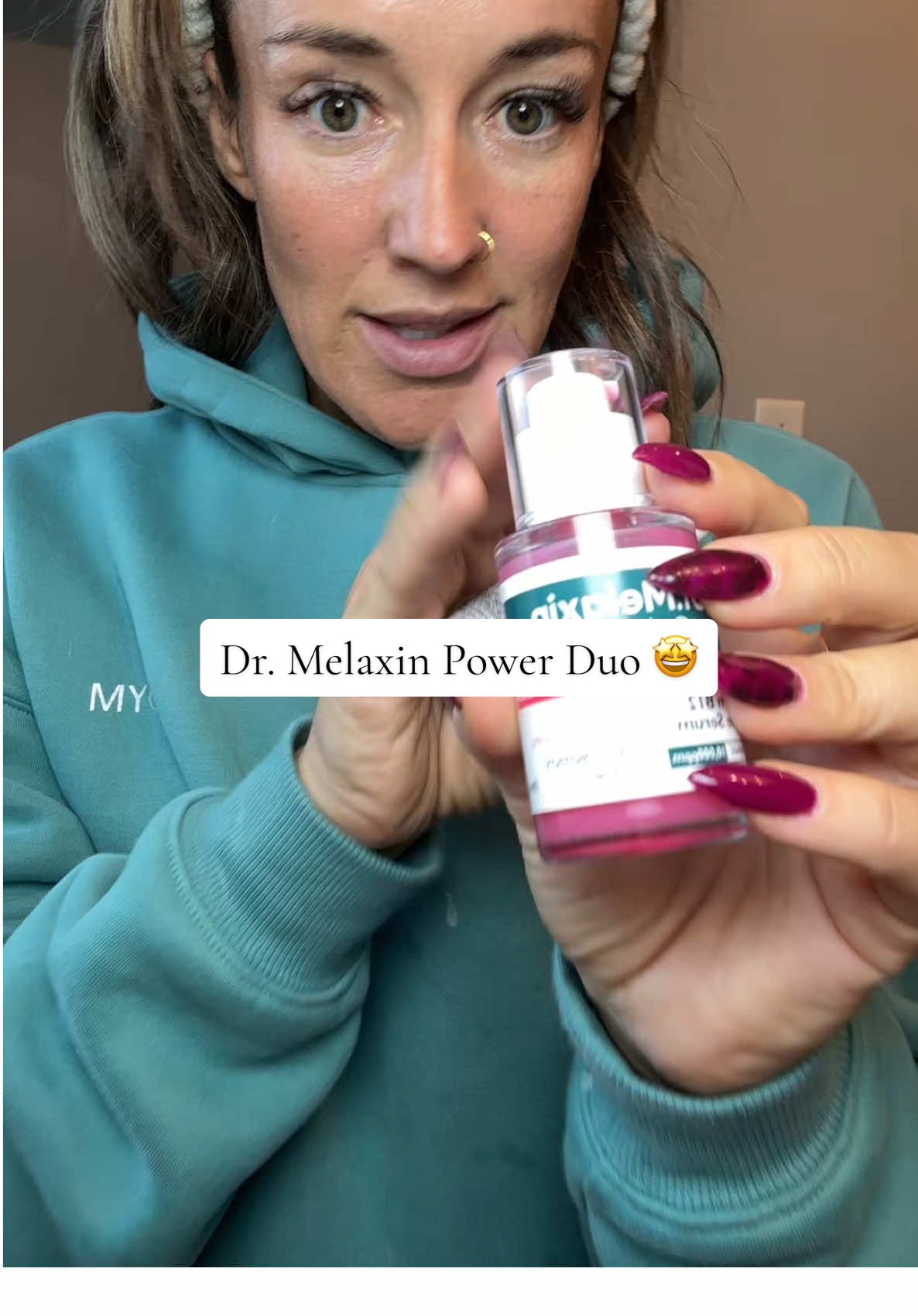 This Dr. Melaxin duo creates amazing results the second you use it, I couldn’t believe how rejuvenated my face looked immediately after & the next day!  This is a great alternative to the microneedling treatment as it gives your face similiar benefits!  #drmelaxin #skinroutine #skincaretips #microneedling #skinrejuvenation 