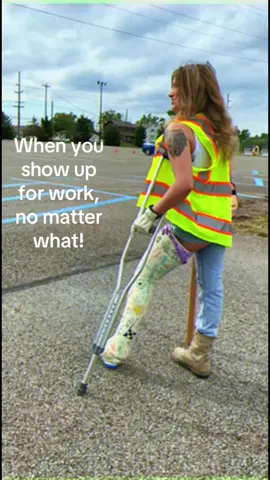When nothing stops you from doing your job . . .#strongwoman #motivate#inspire#motivational#yougogirl