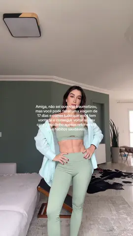 A viagem é a excessão, a sua rotina saudável é a regra.  Quem se cuida de verdade pode se dar de presente momentos de liberar total a dieta 🥰🥰 #gymmotivation #shapeslim #magras 