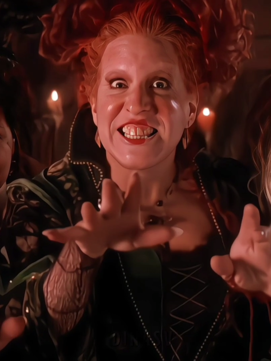 filme que carregou minha infância nas costas 🤧❤️ #hocuspocus #abracadabra  #bruxas #diadasbruxas  #nostalgic 