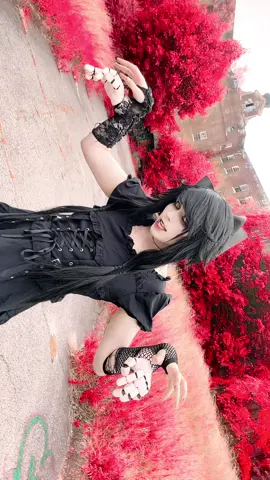 my cyn cosplay on insta vs tiktok is crazy #cyn#cynessa#cynessacosplay#cyntessa#cyntessacosplay#cyncosplay#cynmurderdrones#murderdronescosplay#murderdronescyn#abandonedhospital#abandonedasylum#abandonedbuilding#angelfangs 