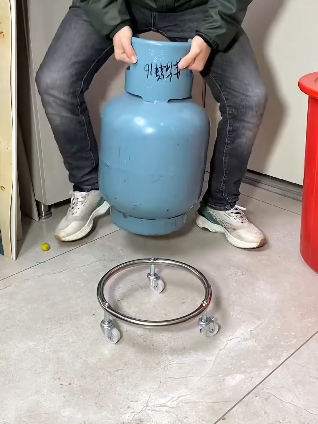 Giá đỡ bình gas