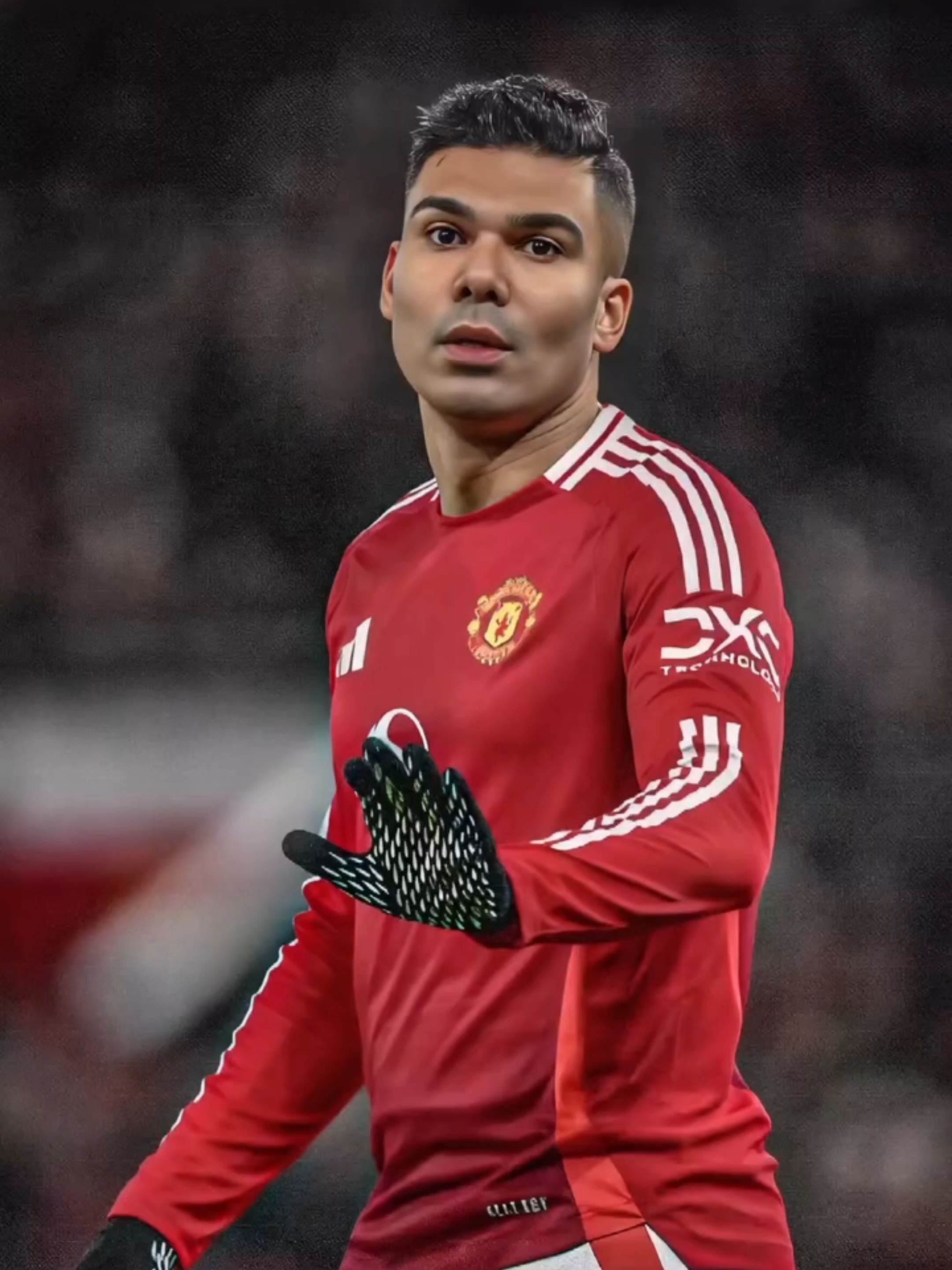 Did you know Casemiro’s real name is actually Carlos Henrique Casimiro? 😲 A spelling mistake on his jersey back at São Paulo changed his career forever. Since that day, he kept the name Casemiro because of superstition — and now the whole world knows him by it. Football history is full of surprises like this! ⚽✨ Who’s your favorite legendary midfielder? #Casemiro #FootballFacts #DidYouKnow #SoccerStories #FootballLegends #RealMadrid #ManchesterUnited #MidfieldMaestro #UEFA #WorldFootball