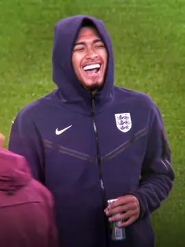 Bellingham reverse edit 🤩🔥 #aftereffects #bellingham #realmadrid #viral #footballtiktok 