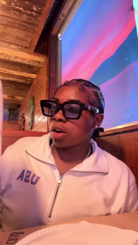 @CraftyCrabs  Mukbang Gone Wrong ..idk where it went wrong at 🤮😂😂  #fyp #foryou 