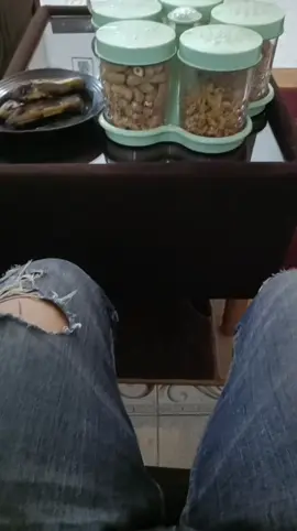 mentahan lagi santai dirumah sambil dengerin musik ambil aja nih  #videomentahan  #story 