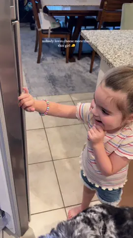 her favorite part of getting groceries is getting more cheese 🤣  #emandasherstrong #funny #fyp #MomsofTikTok #cheeselover 