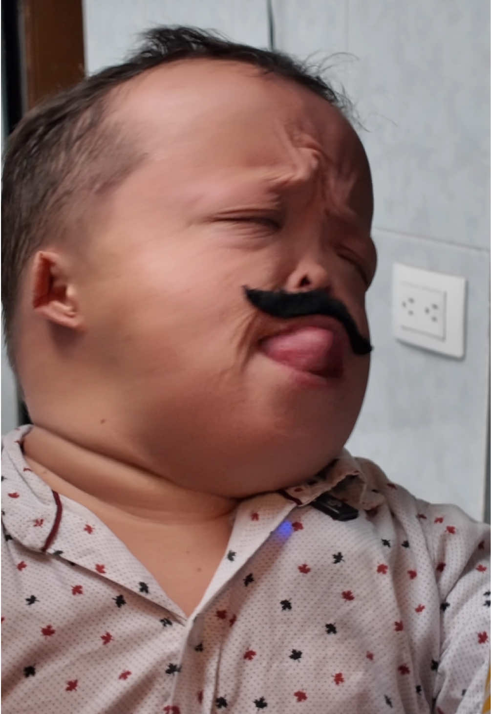 El Wilson 🤣🤣🤣 #juanchinbrodie #juanchi #humor #comedia 