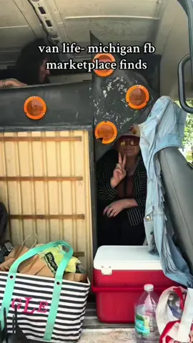 rewindddddd to the road for @Rock the Country❤️‍🔥 @champagneandgravy @Z O I E #vanlife #musicfestival #rockthecountry #countrymusic ##retro