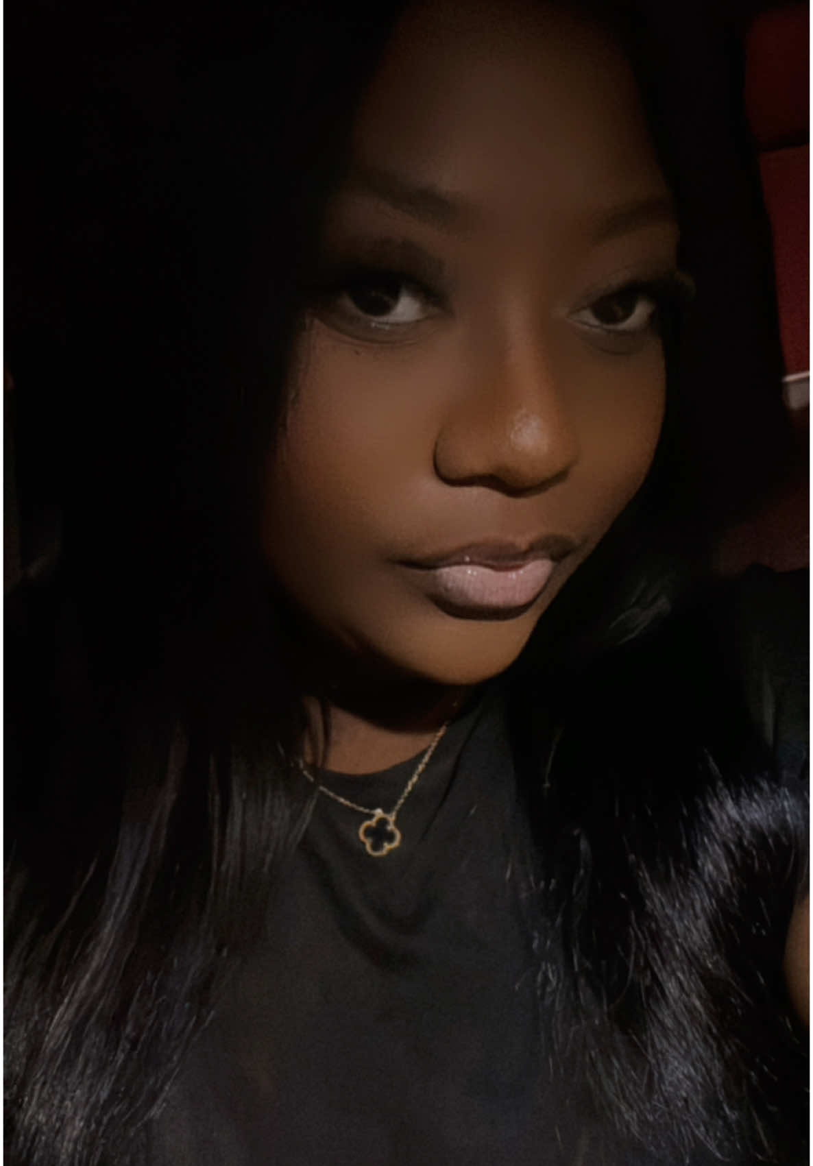 I love a good lip combo 🙂‍↔️🤏🏾 #fyp #nyxcosmetics #nyxbuttergloss #foryoupage 