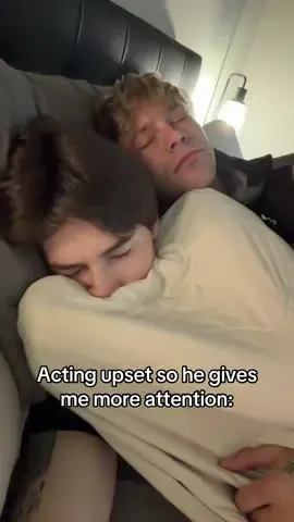 Anybody else do this to their boyfriend when they’re bored or is this just me? #gay #boyfriend #couple #funny #fyp 