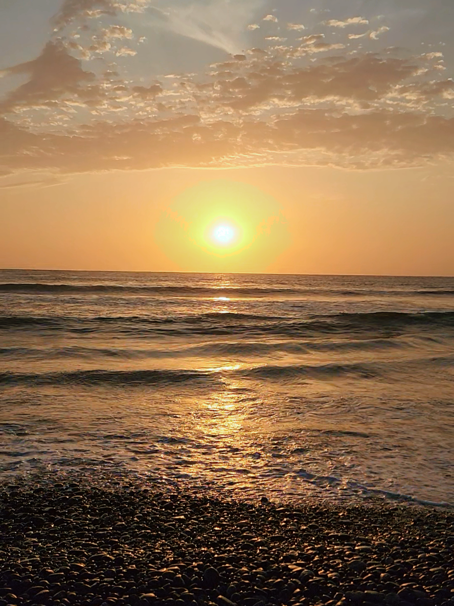 una tarde 😎 #fragilsepetoacarey #fragil #salsita #sunset #lima 