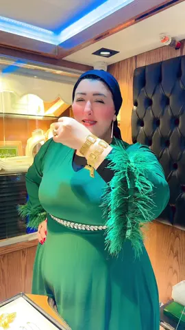 دلعت السبايك علشانك يامسكره 👌🏻😂 #أميرة_الدهب #اميرة_الدهب  #اكتوبر الحصرى مول زمزم  #مدينة_نصر مصطفى النحاس #ذهب_مجوهرات 