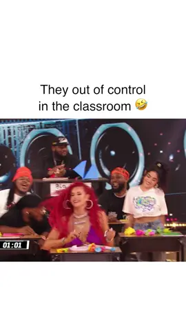 Teacher got no hope in this classroom!! 🤣