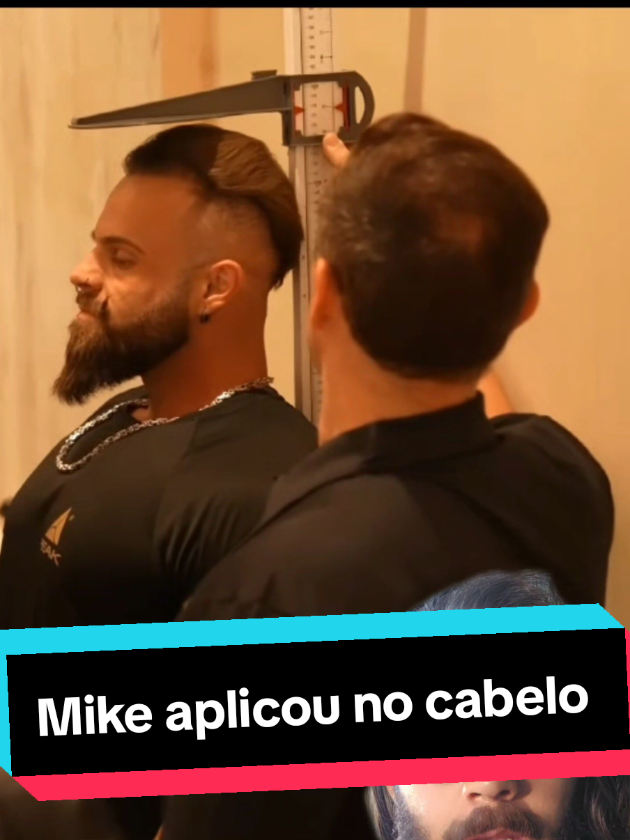 De ausência capilar seletiva eu entendo! Mike pegou o aplique do Pacho ou do Pinduca? Medição nova urgente! #classicphysique #cbum #ramondinopro #gym #Fitness 