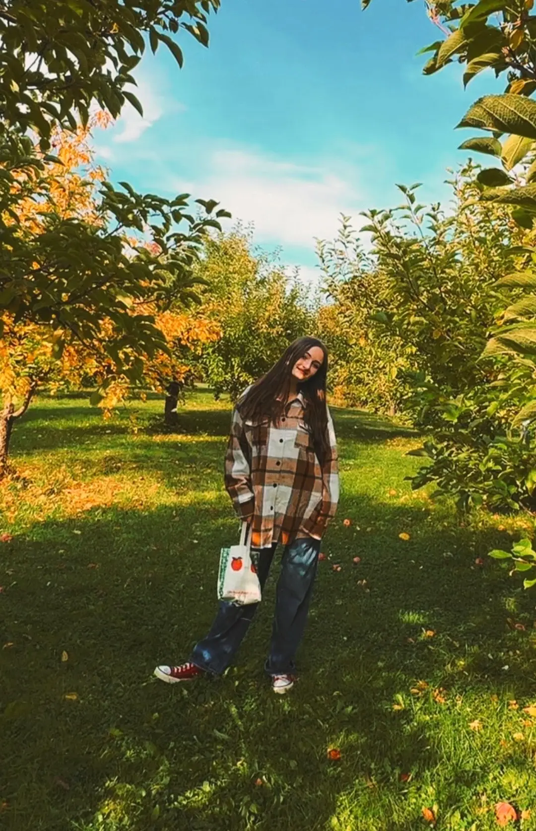 𝚊𝚙𝚙𝚕𝚎 𝚙𝚒𝚌𝚔𝚒𝚗𝚐