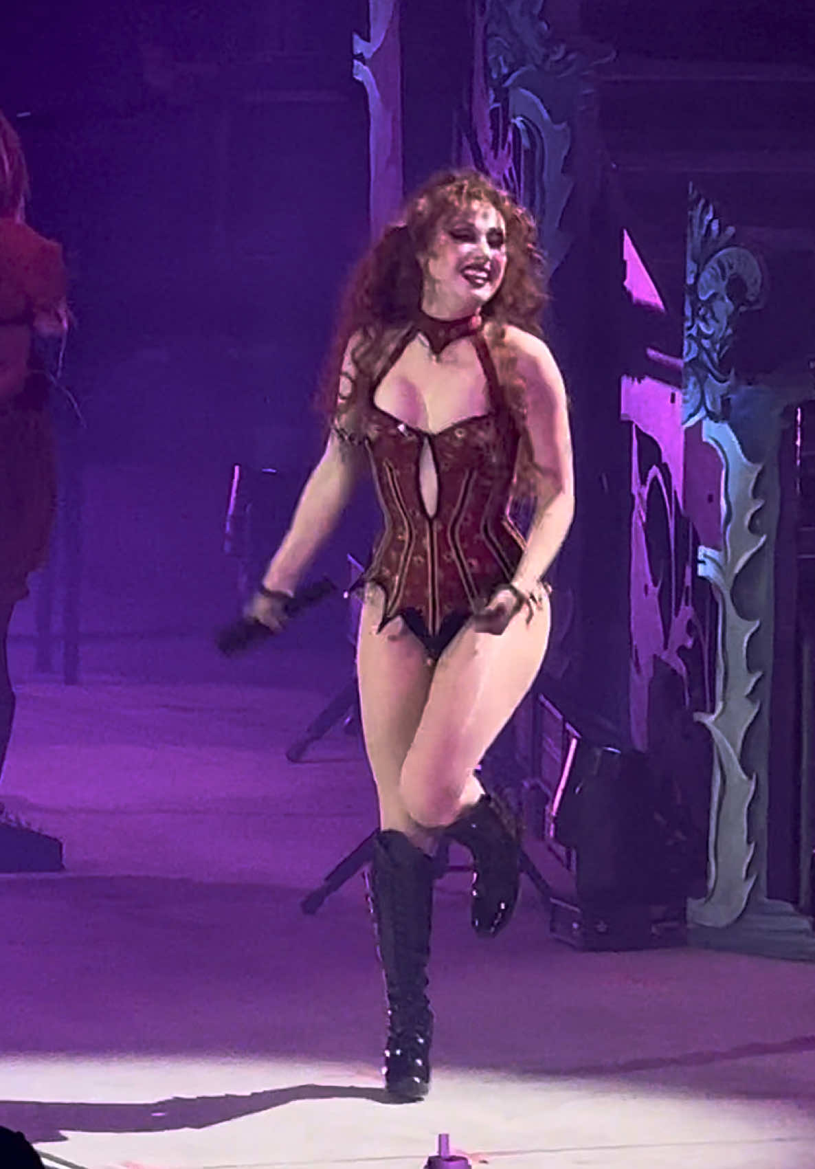 chappell roan performing “the giver” in NYC night 1 (9/20/25) #chappellroan #chappellroantour #chappellroanconcert #visionsofdamselsandotherdangerousthings #thegiver 