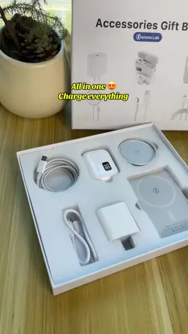 All - in - one charging kit #TikTokShopLaborDaySale #spotlightfinds #tiktokmademebuyit #try7040tts1608 