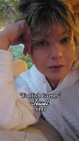 Let's slow it down this evening with a little @Jewel  #90s #90sthrowback #jewel #powerballad #fypシ 