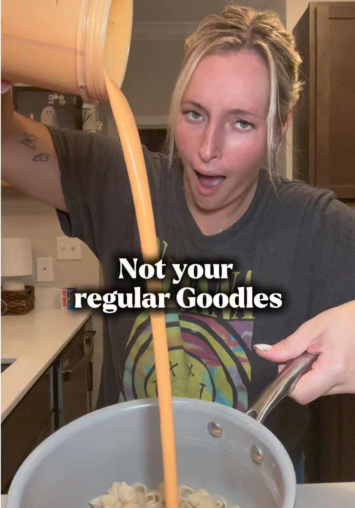 @GOODLES I love you more than anything, I would bathe in this ….  #vlogtober #fyp #dinnerwithme #creatorsearchinsights #goodlesmacandcheese 