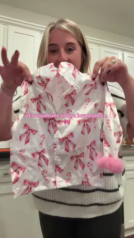 The cutest baby girl Christmas pajamas EVER ✨ #pajamas #christmaspajamas #girlmom 