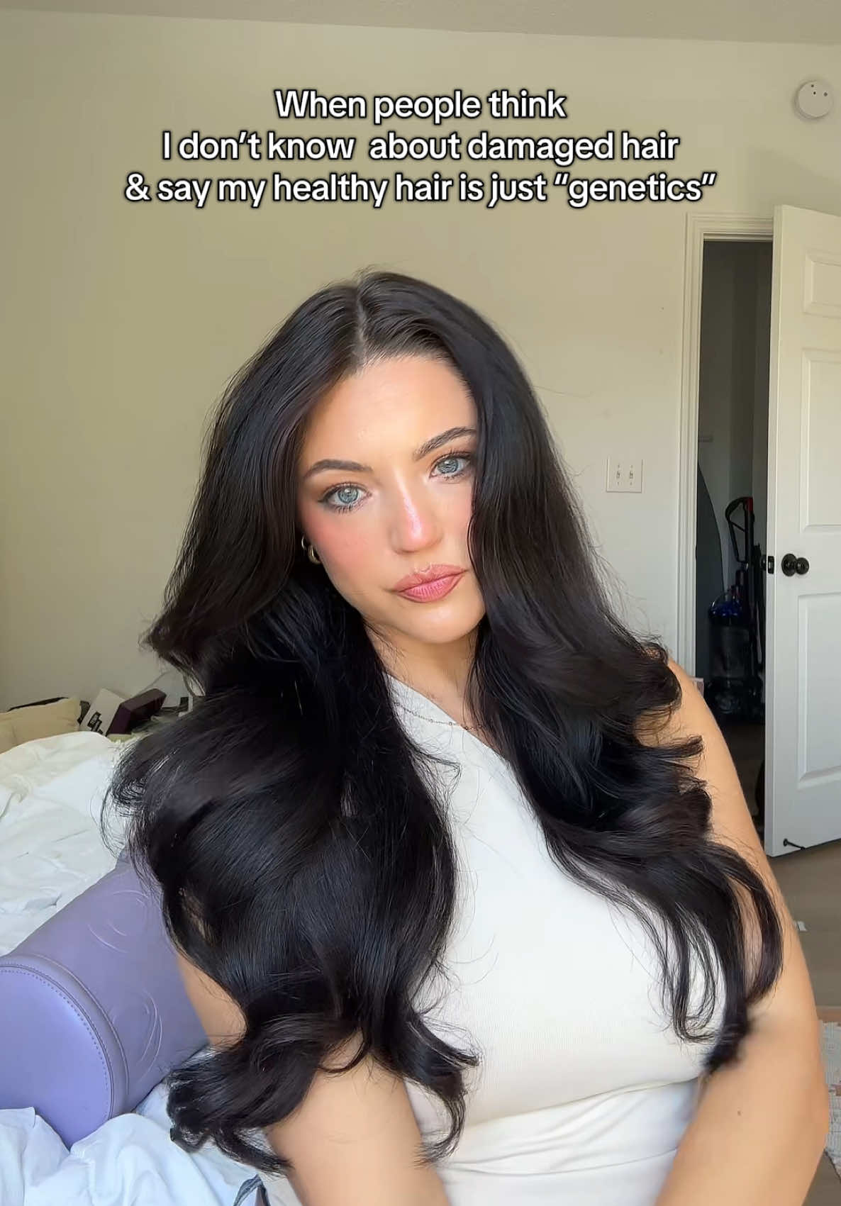 I’ve lived through the frizz, split ends, thinning and breakage. 😅 That’s exactly why I got so passionate about healthy haircare. 🫶🏻 #HealthyHairJourney #DamagedHairFix #SplitEndSolution #FrizzFreeHair #LongHairCare