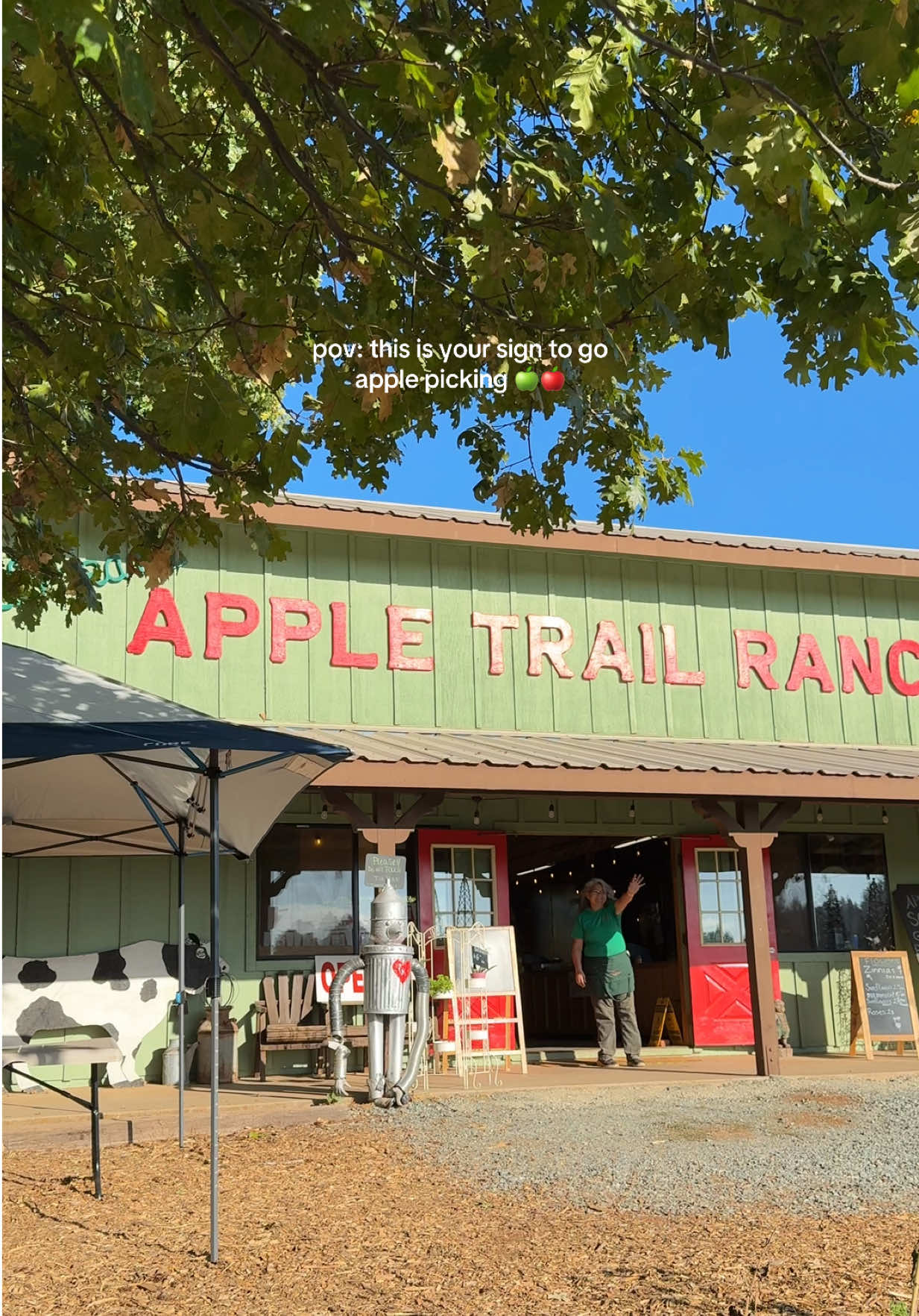 apple picking season is calling 🍎 #fyp #applehill #california #applepicking #foryoupage 