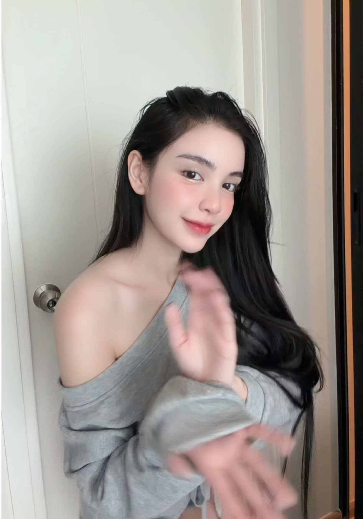 ชีเต้นเสร็จ หอบเลย 🤣 ป้ายเสื้อกันซีน