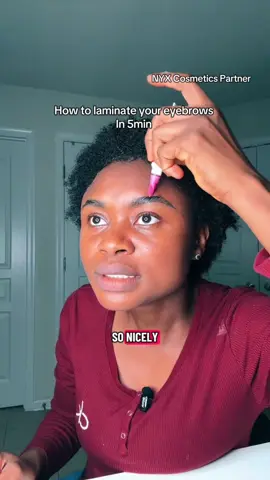 #tiktoklive #livehighlights this The Brow Glue Crazy Lift, Brow gel will have your face looking like this. @NYX Professional Makeup  #nyxcosmeticspartner #nyxbrowglue #aishaskns 