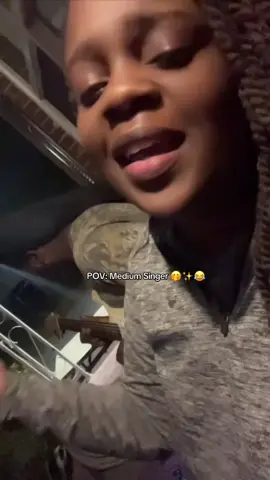 I promise you we’d be on live 24/7 if I could sing fr lol This will always be one of my favorite songs 🙌🏾 Fall in love with Jesus… you’ll never regret it 💕🥹 … My best friend has been practing his lead 🎸& I love it soo much for him 😍 #peace #christiantiktok  #fallinlove #jesus #mediumsinger @TheMartian 