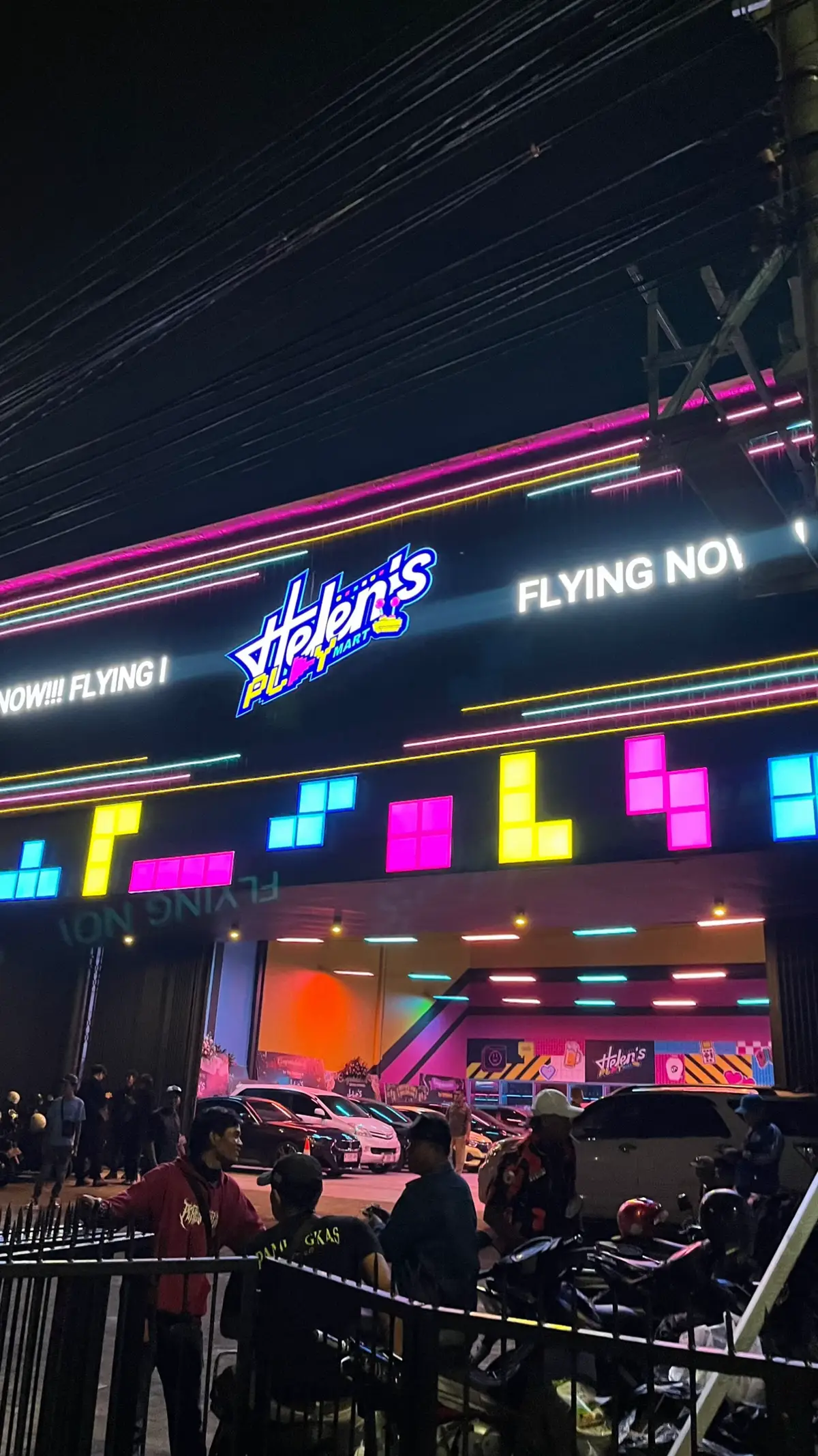 #fyp #grandopening #helensnightmart #malang 