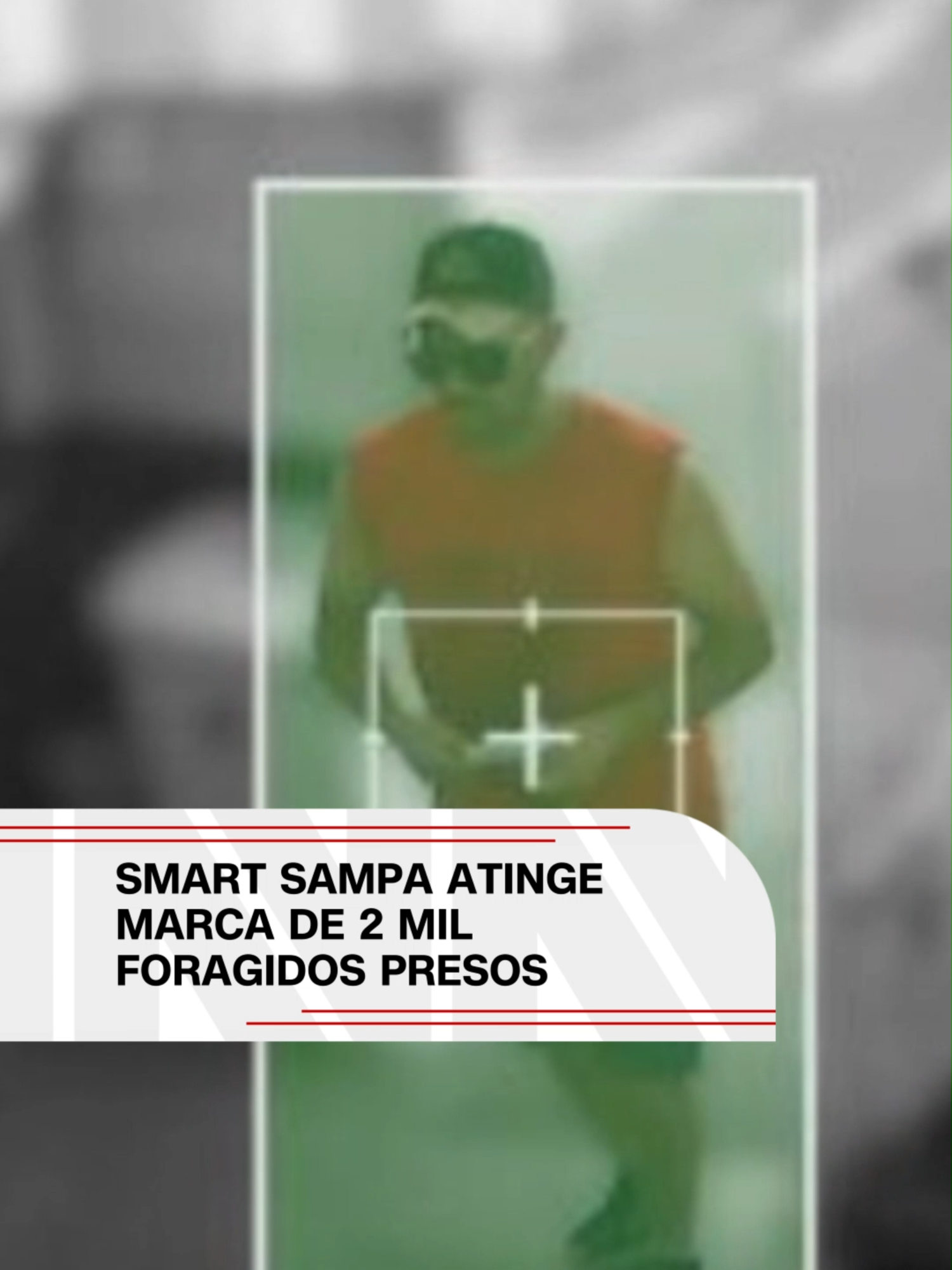 O sistema de monitoramento com reconhecimento facial e leitura de placas veiculares da Prefeitura de São Paulo, a Smart Sampa, alcançou, nesta quinta-feira (2), a marca de 2 mil foragidos capturados. Ele está ativo desde novembro de 2024.  Com cerca de 40 mil câmeras integradas na capital paulista, o sistema de câmeras usa inteligência artificial para identificar e enviar alertas sobre criminosos na capital. Segundo o prefeito de São Paulo, Ricardo Nunes (MDB), é o maior sistema de videomonitoramento urbano da América Latina. Além dos 2 mil foragidos capturados, o sistema contabiliza mais de 3.200 prisões em flagrante, sendo 1.600 apenas em 2025. Cerca de 90 pessoas desaparecidas também foram localizadas por meio da tecnologia. #CNNBrasil #SmartSampa #Foragidos #Justiça #SegurançaPublica #SaoPaulo