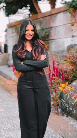 මෝහිනී වැහිල ඉන්නෙ මේ ටිකේ😬🖐 #creatorsearchinsights#foryou#viraltiktok#japan#trending 