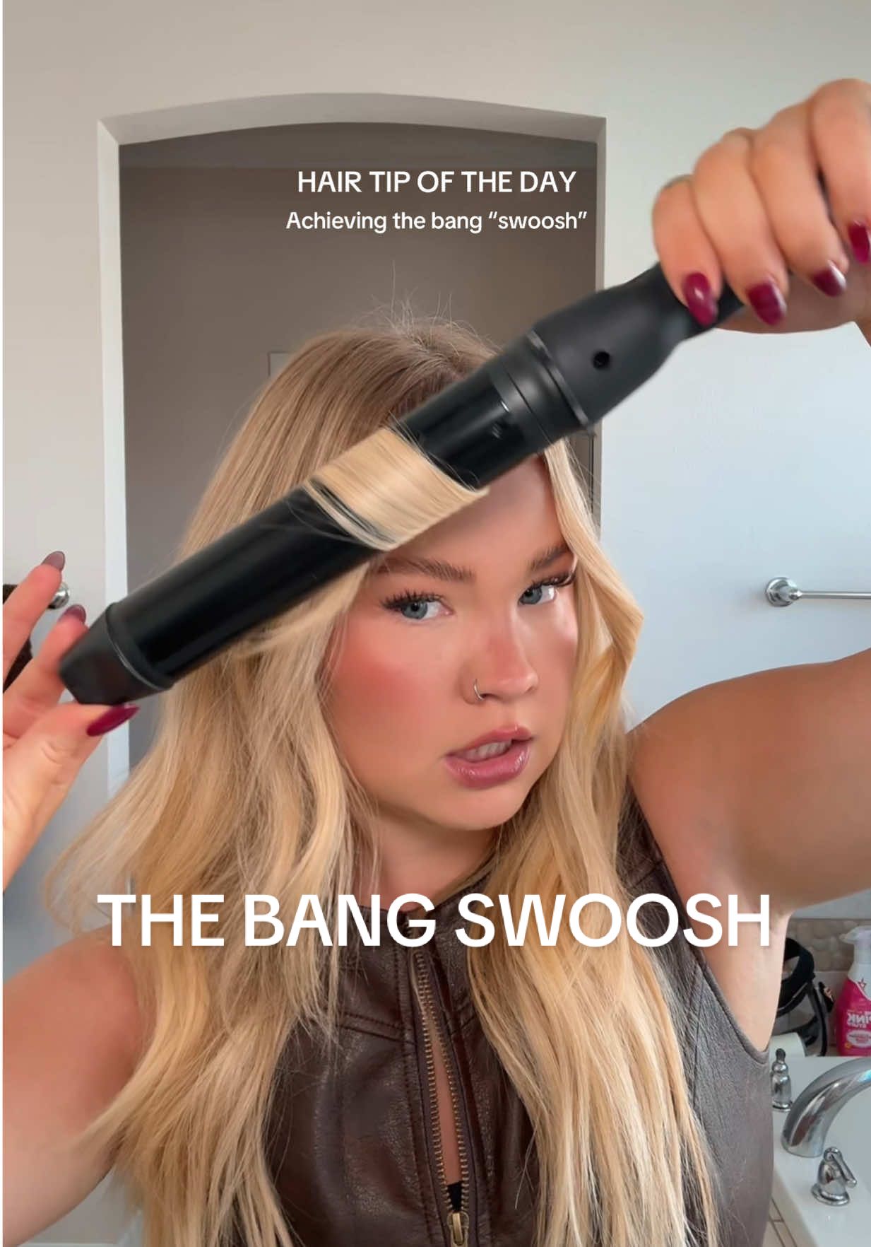 Hope this helps hehe 🫶🏻 #hairtip #hairstylistsoftiktok #hairtok #curlingiron #curlinghairtutorial 