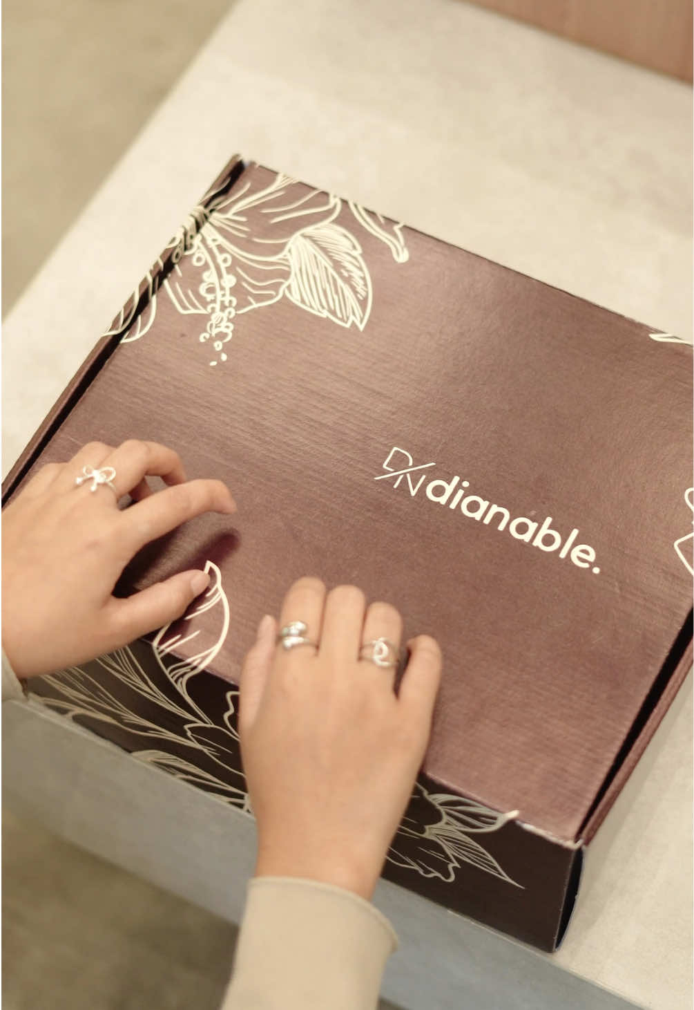 Unbox a box of happiness with me~ #fypシ゚ #bagcollection #girlsthings #abcxyz 