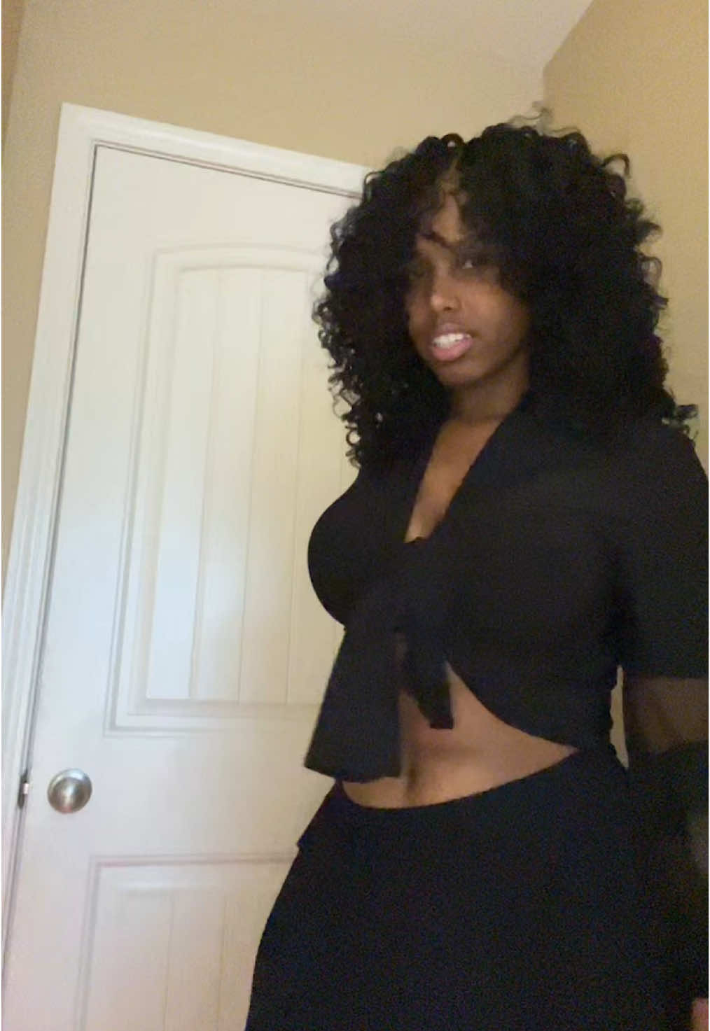 Hope you like scary movies 👀 Costober Day 2 #scream #ghostface #costober #costumeideas #cosplayer #cosplay 