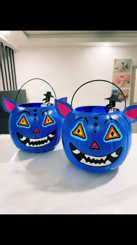 Ready for Halloween 🎃💙 #huntrix #demonhunters #golden #pumpkin #guerreraskpop 