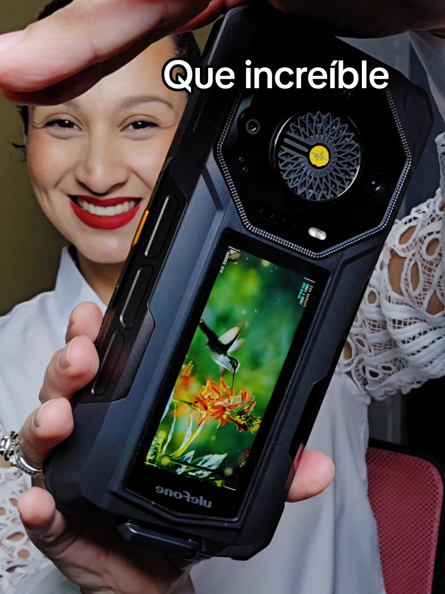 Y todavia no les digo todo!! es resistente a los golpes, al agua, tiene certificación militar y puedes ponerle 2 líneas telefónicas, funciona en USA y Centroamérica Sudamérica y México #smartphone #rugged #ruggedphone #increible #wow 