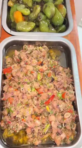 Sabtu, 03 Oktober Ready Buka di Jam 13.00 Jl Teuku Umar Barat No.351 gaskeuuuun #nasitutugoncom #asecabegendot #dapurmamibali #pelopormakanansundabali #pedagangsunda 