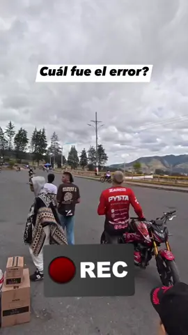 Eso con saliva se le quita  #tiktok #viral #stun #meme #accidente 