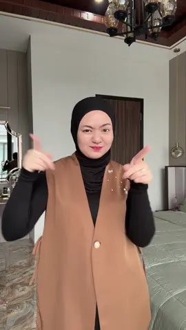 ootd kerja lagi 😜